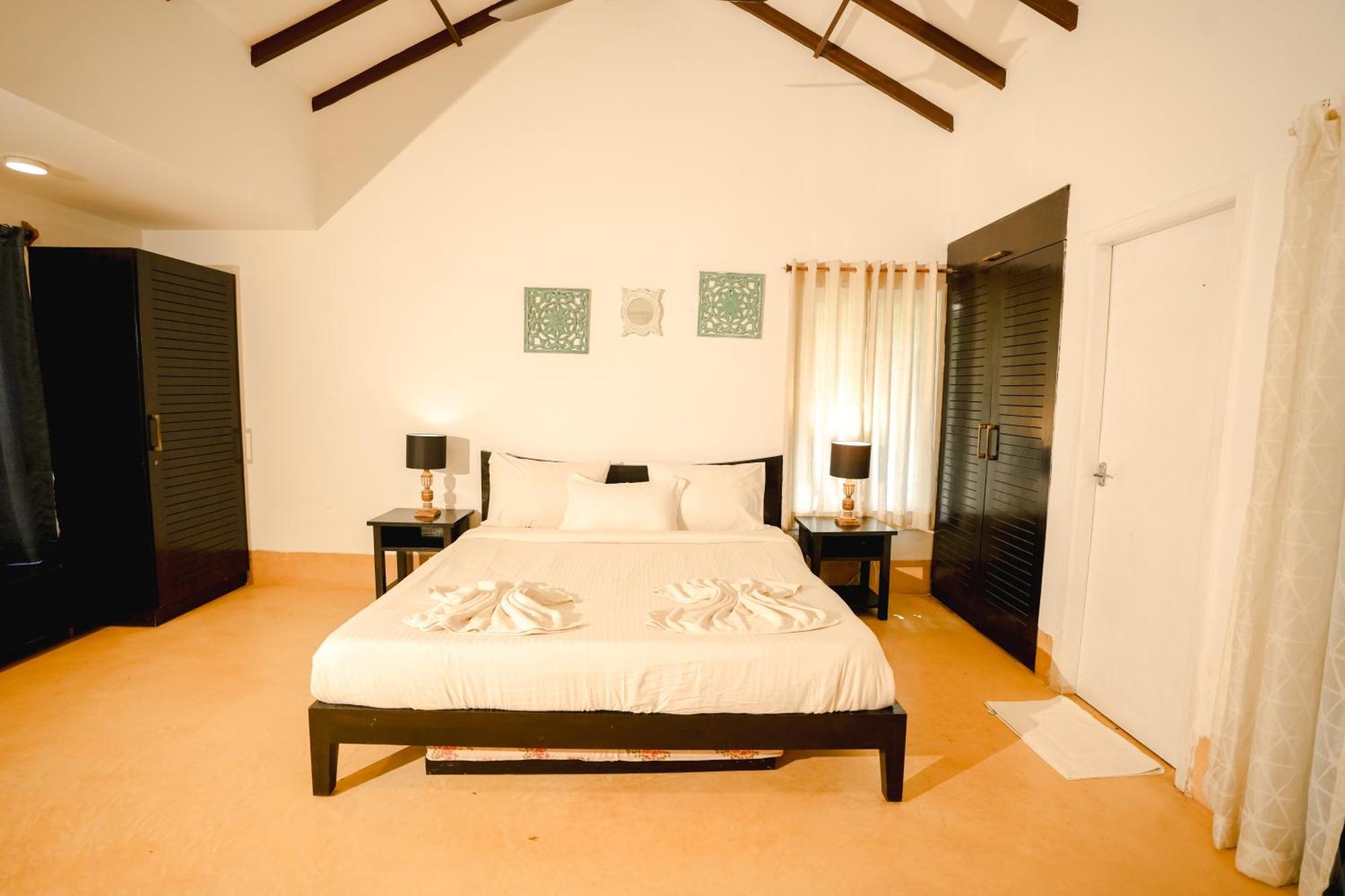 Villa M - Solitude 2 Candolim Goa 3Bhk, Pool Facing, Near Beach, Free Breakfast, Free Wifi And Prime Location Exteriér fotografie