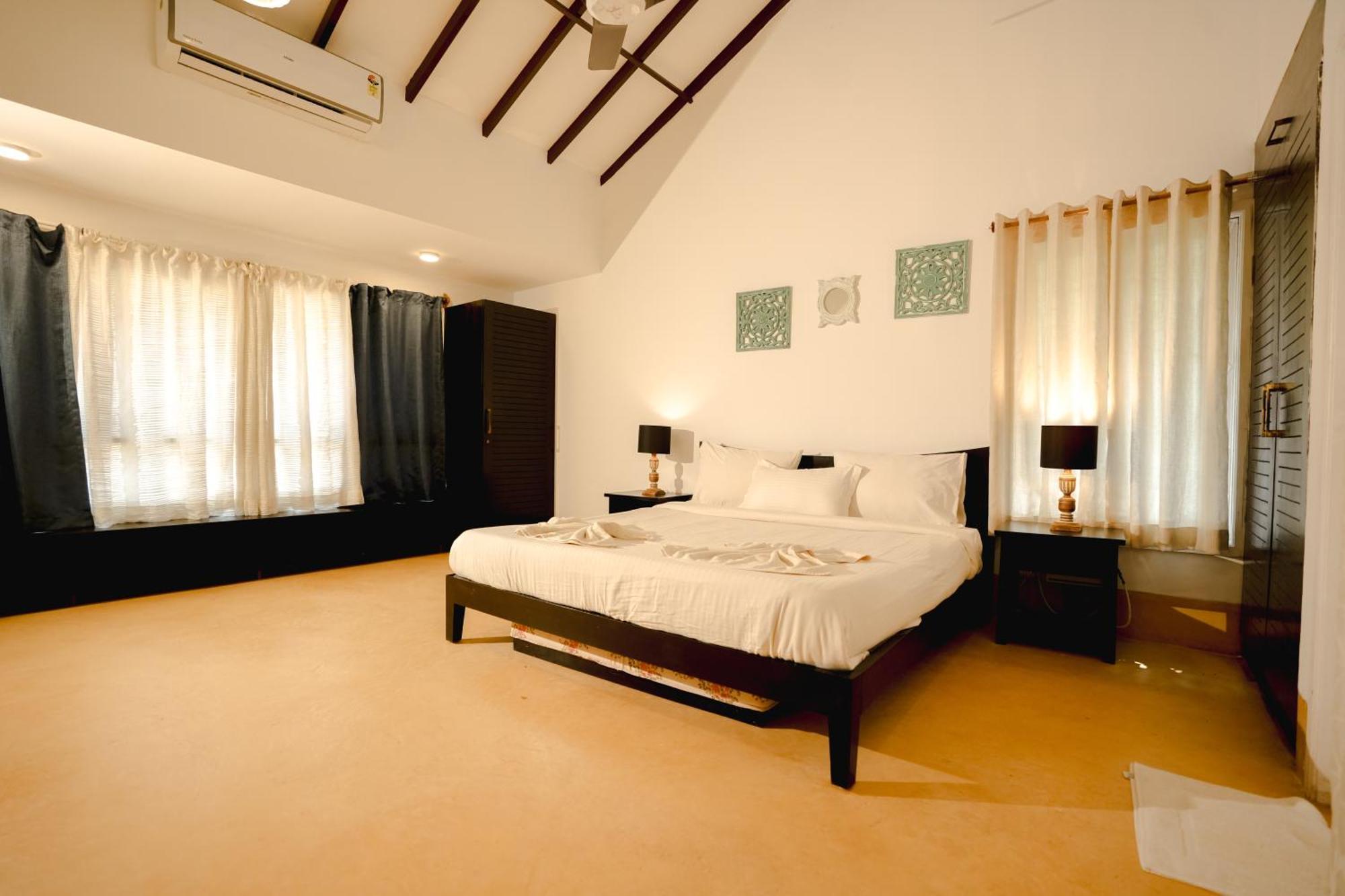 Villa M - Solitude 2 Candolim Goa 3Bhk, Pool Facing, Near Beach, Free Breakfast, Free Wifi And Prime Location Exteriér fotografie